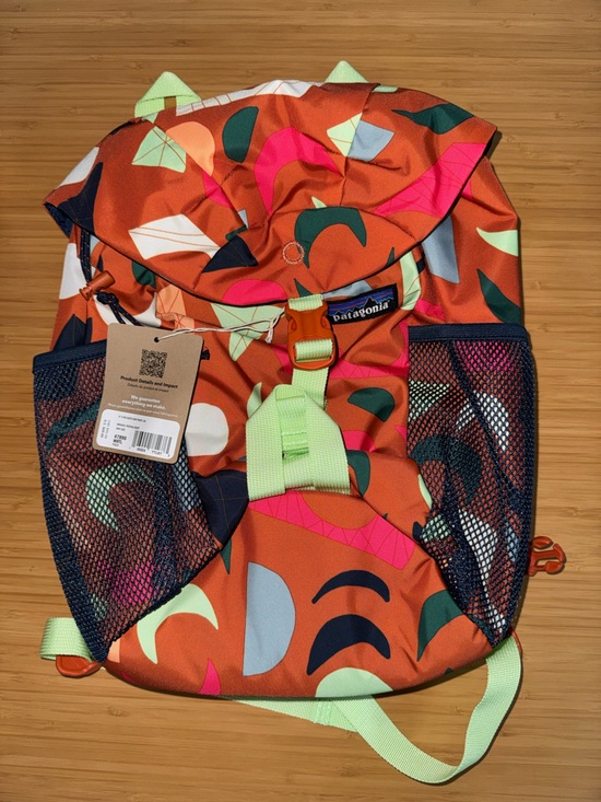Patagonia Other - NWT Patagonia Refugito kid backpack 12L